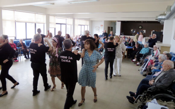 Tribo da Dança levou danças latinas à Misericórdia – Obra da Figueira