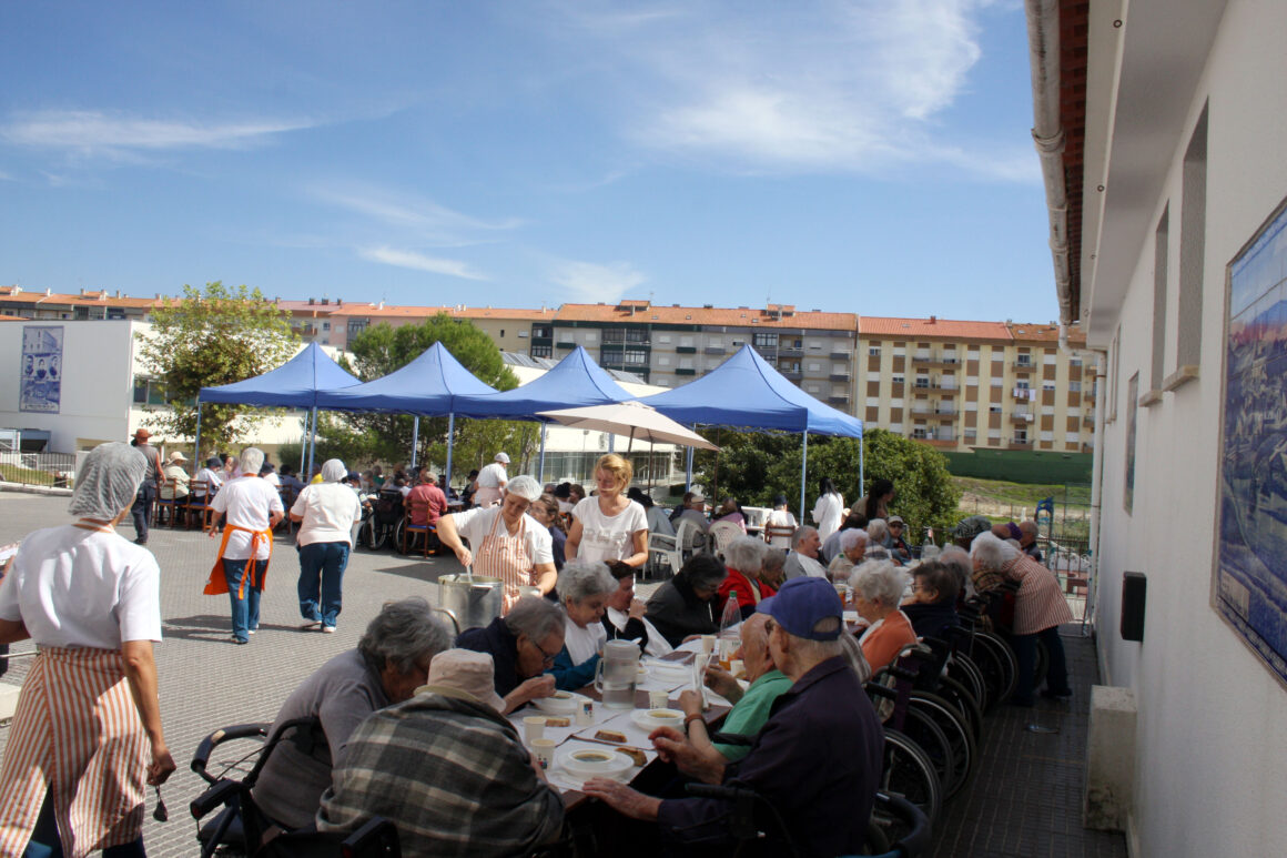 Sardinhada na Misericórdia Obra da Figueira Sardinhada na Misericórdia Obra da Figueira